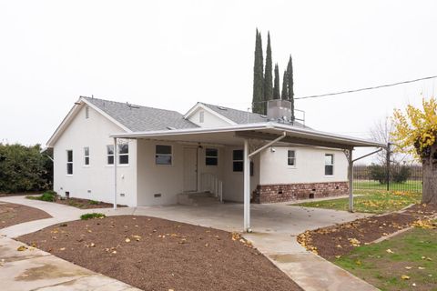 A home in Reedley