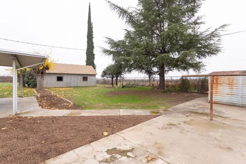 A home in Reedley