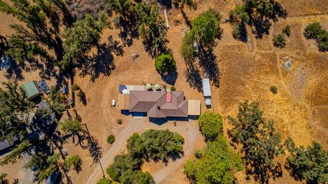 A home in Oakhurst