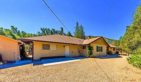 A home in Oakhurst