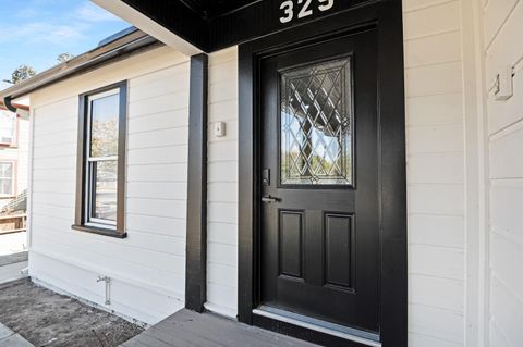 A home in Lemoore