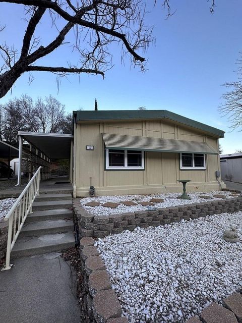 A home in Mariposa