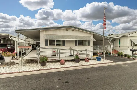 221 W Herndon Avenue Unit 192, Pinedale, CA 93650 - MLS#: 626759