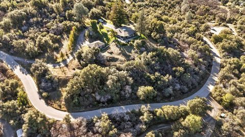 A home in Oakhurst