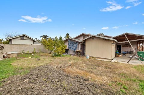 A home in Firebaugh