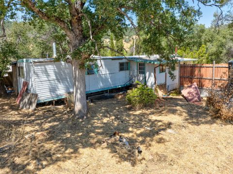 A home in Mariposa