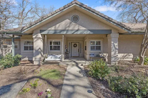 15664 Mills Unit D, Visalia, CA 93292 - MLS#: 627080