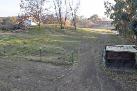 A home in Clovis