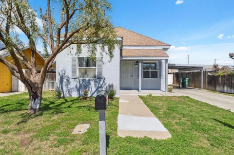 281 E Pleasant Street, Coalinga, CA 93210 - MLS#: 624178
