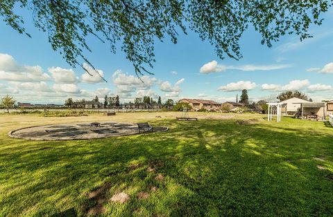 A home in Kingsburg