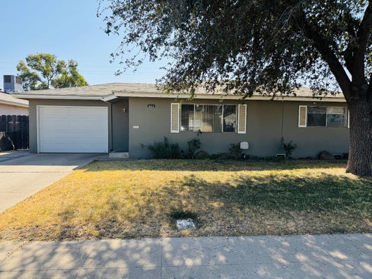 852 W ALAMOS AVE, CLOVIS, CA 93612 - Image 042f38bbc45ebca2137dd1de4e9841b9/2240365370