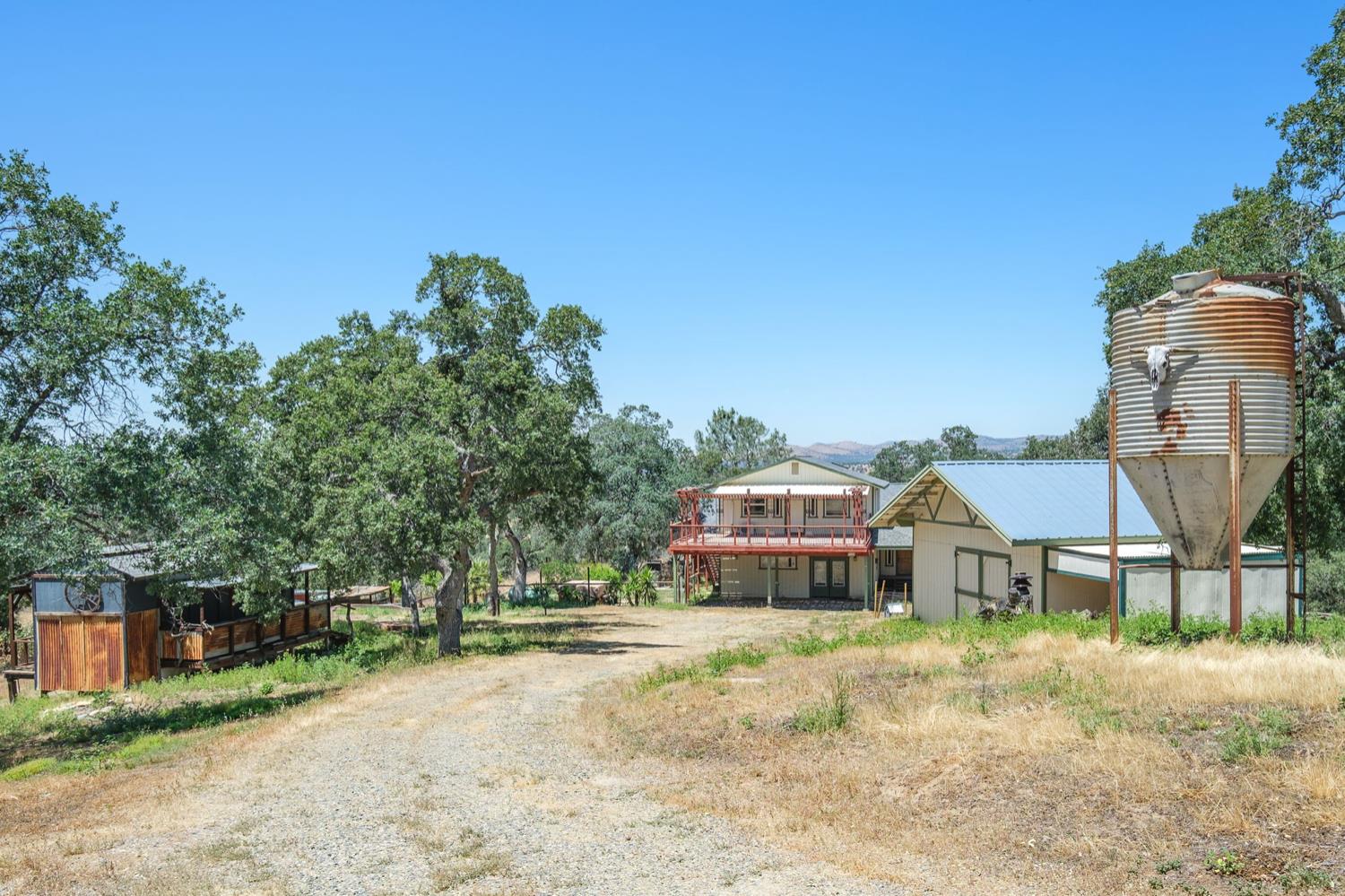 Photo 1 of 43 — 37667 Eagle Drive, Raymond, CA 93653