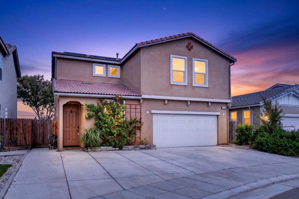 2309 S JUSTIN AVE, FRESNO, CA 93725 - Image 08ce4d85db52ddb2f4f95a3bc391c5bc/2572326012