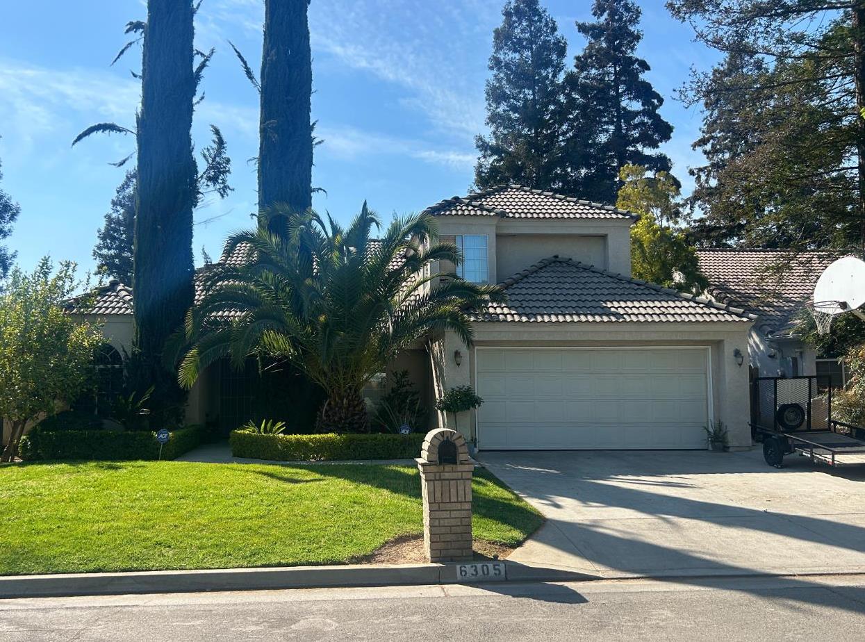 Photo 1 of 8 — 6305 N Marty Avenue, Fresno, CA 93711