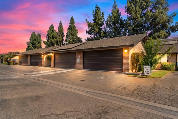 4985 E BUTLER AVE APT 110, FRESNO, CA 93727 - Image 14220b958d36f07080e3ac041f00a5e1/801737093