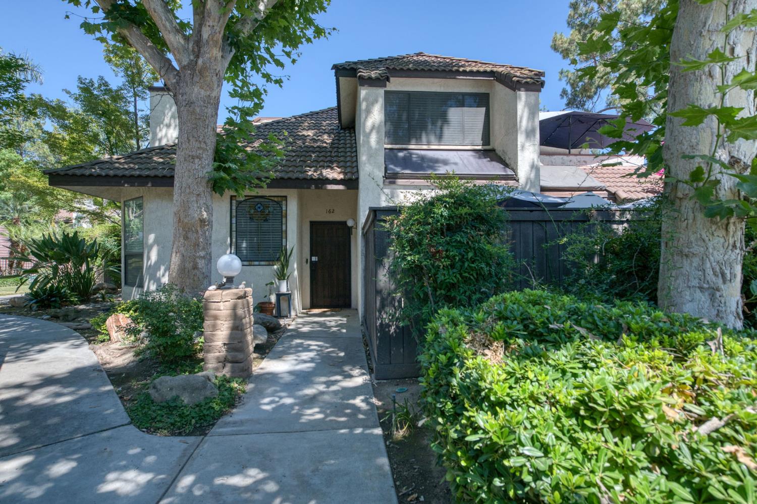 Photo 1 of 40 — 2890 Huntington Boulevard 162, Fresno, CA 93721