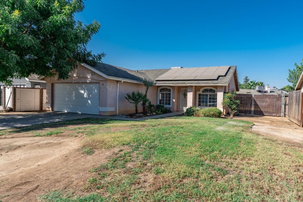 2332 S KAREN AVE, FRESNO, CA 93725 - Image 1ef808476f7c7c822fd3bc7d5129daed/2904564864