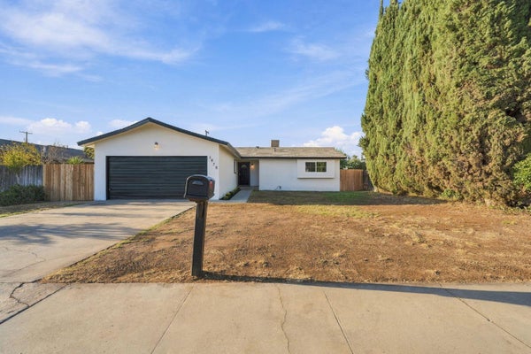 1878 E PARK WAY, DINUBA, CA 93618 - Image 22331b82280292cef1f0e4ef389ea32a/3536543763