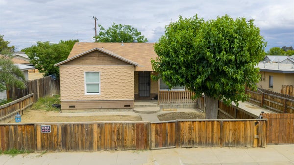 212 BUCHANAN ST, COALINGA, CA 93210 - Image 2b7dec9156d36b33caf5c8ecad933e6d/2536989957