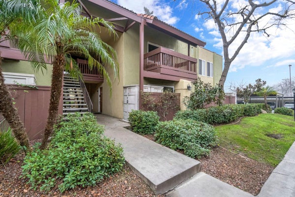 2881 HUNTINGTON BLVD APT 126, FRESNO, CA 93721 - Image 2b875caaa24f1df9cc80fab8bff34cd1/929345712