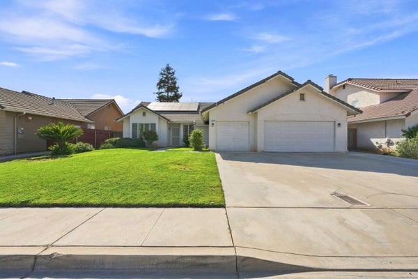 1601 N EATON AVE, DINUBA, CA 93618 - Image 2c519564bf32955cec3cea6b22bcafa4/651571858
