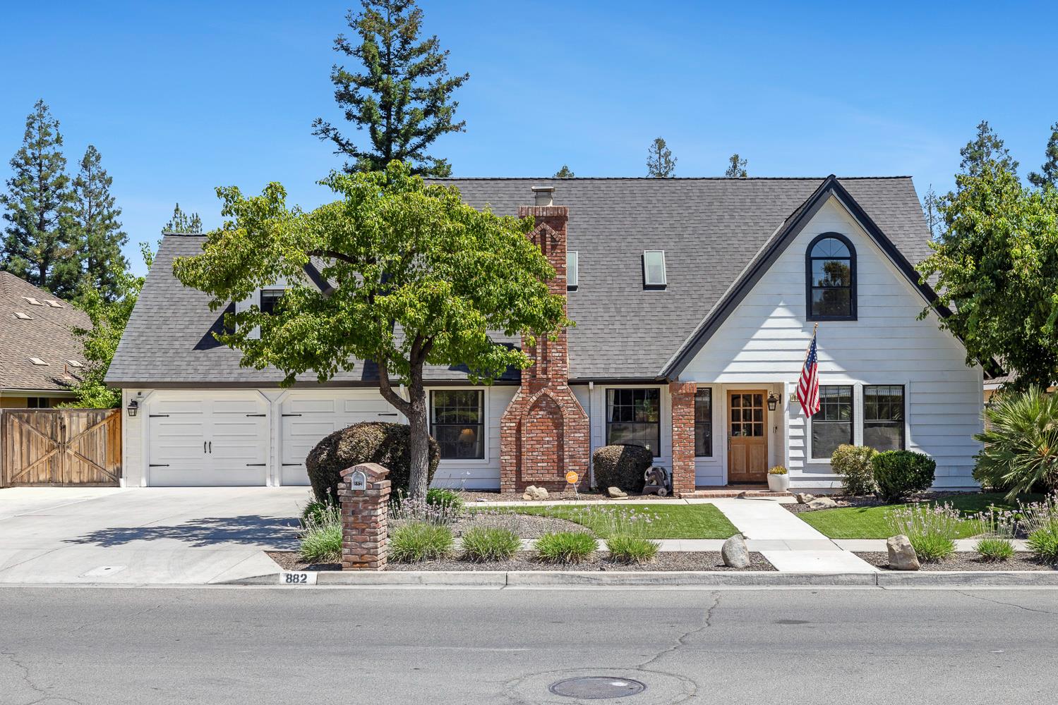 Photo 1 of 49 — 882 E Foxhill Drive, Fresno, CA 93720