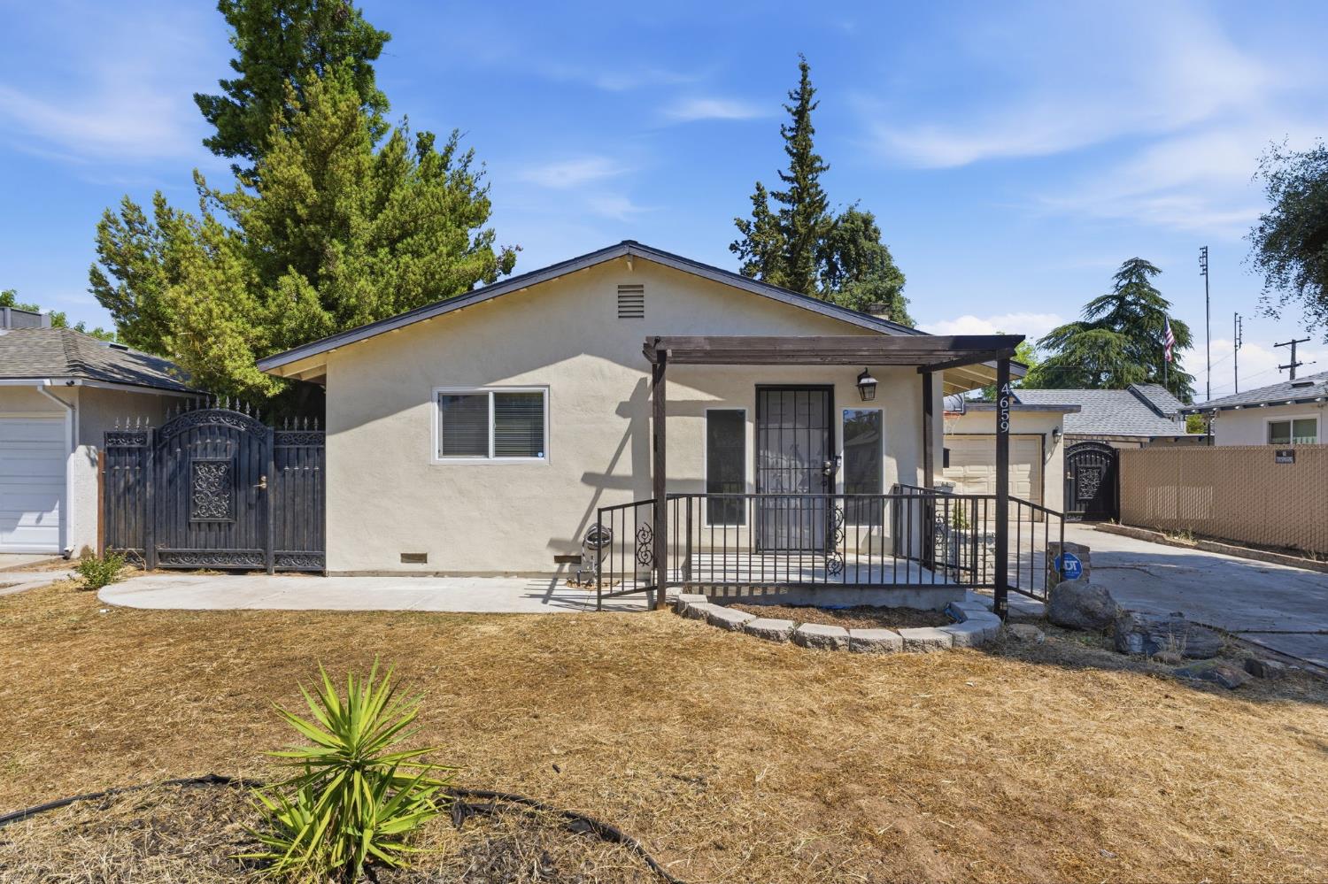 Photo 1 of 38 — 4659 E Terrace Avenue, Fresno, CA 93703