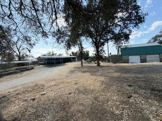 29271 AUBERRY RD, PRATHER, CA 93651 - Image 35e4cc0258fb49b102289ba1b2fc3149/64337101