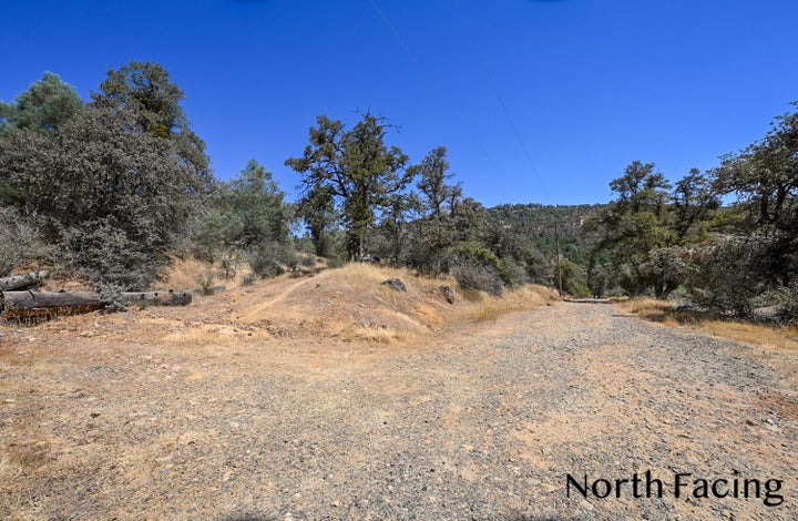 Photo 1 of 35 — 5799 Corey Pines Road, Mariposa, CA 95338