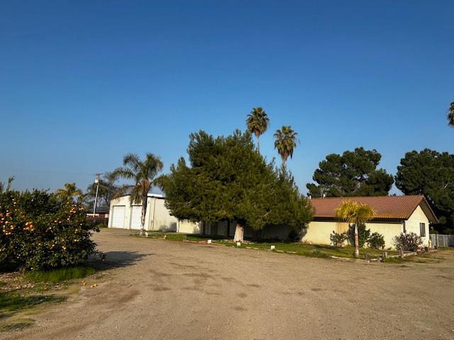 1412 S Temperance Avenue - Photo 3