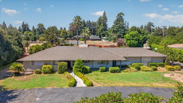 5435 E LIBERTY AVE, FRESNO, CA 93727 - Image 3d2fbe8a33f0d18cde8cc0c34846f0fd/753440420