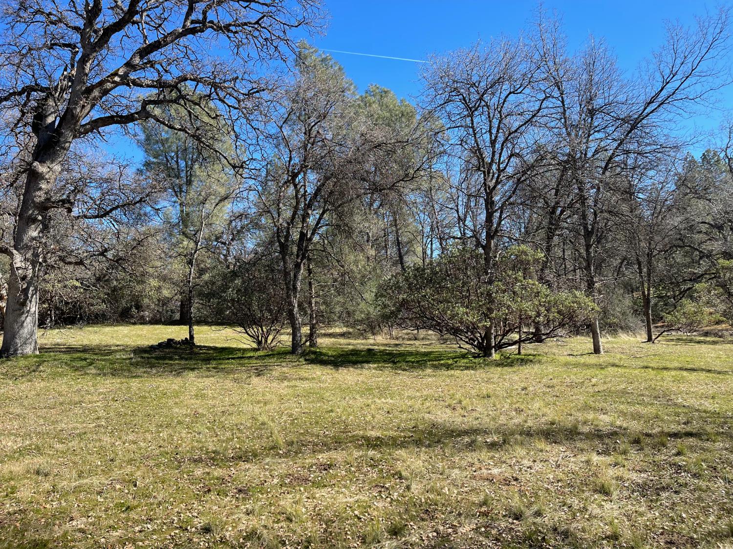 Photo 1 of 2 — 4 Fair Oaks Court, Oakhurst, CA 93644