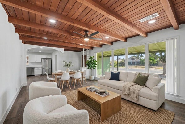 1049 N FARRIS AVE, FRESNO, CA 93728 - Image 4aff903a135a5133e90e03b16cee2b98/200735369