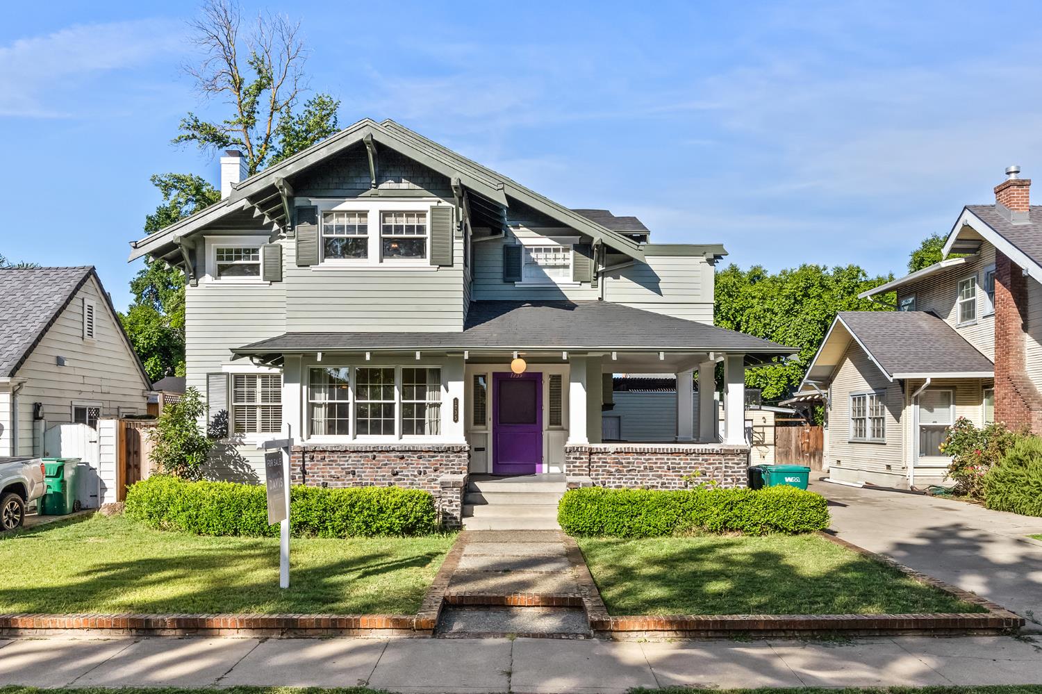 Photo 1 of 32 — 1735 N Hunter Avenue, Stockton, CA 95204