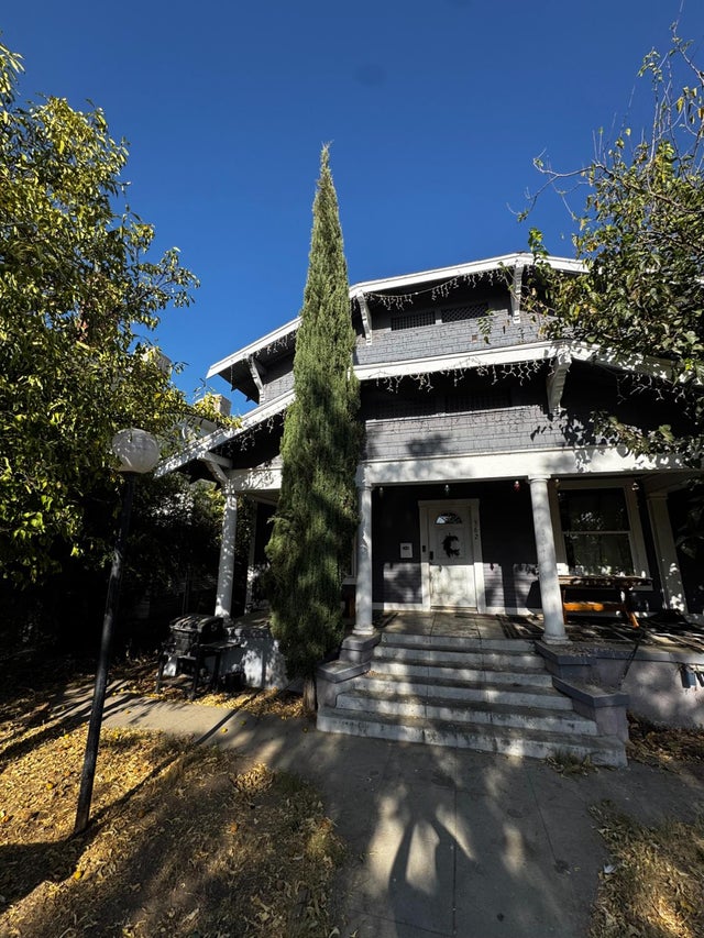 362 N Calaveras Street