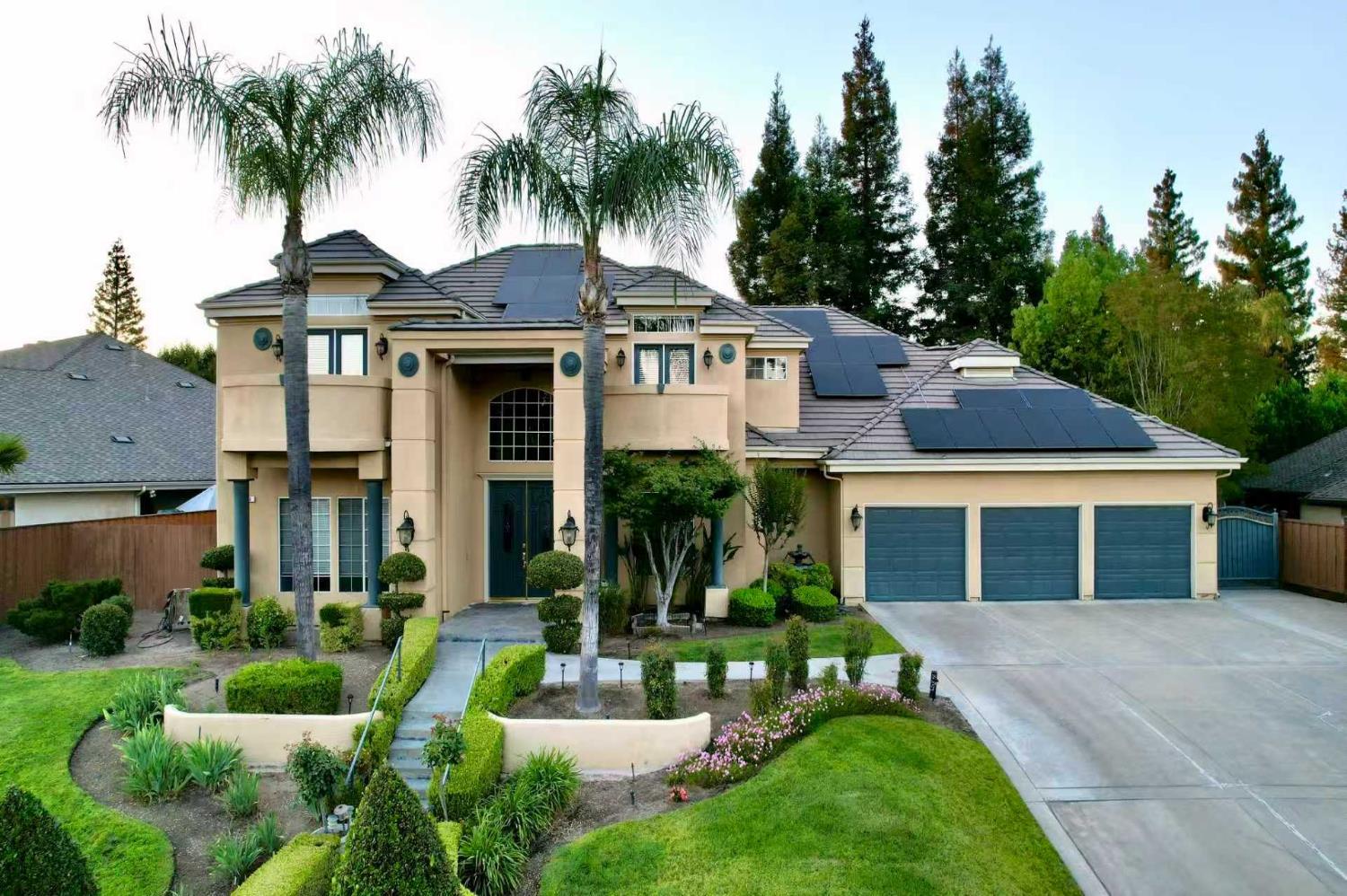 Photo 1 of 47 — 466 E Hillcrest Avenue, Fresno, CA 93720