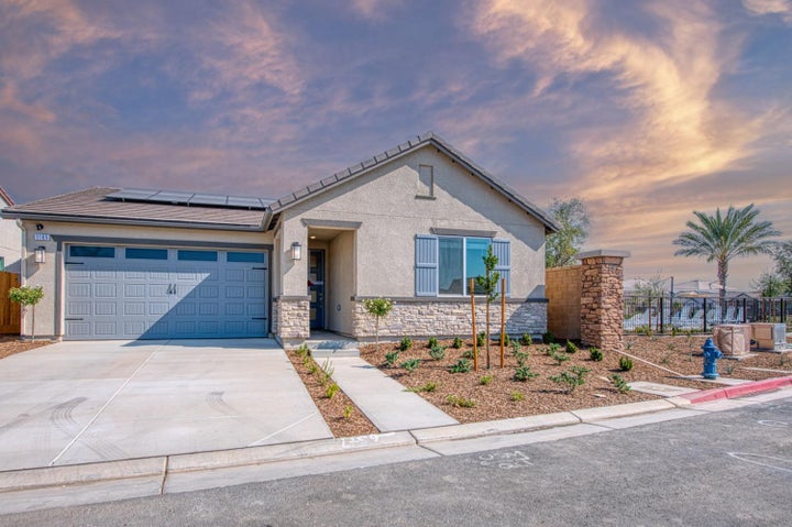 Photo 1 of 37 — 1165 Significant Way W, Madera, CA 93636