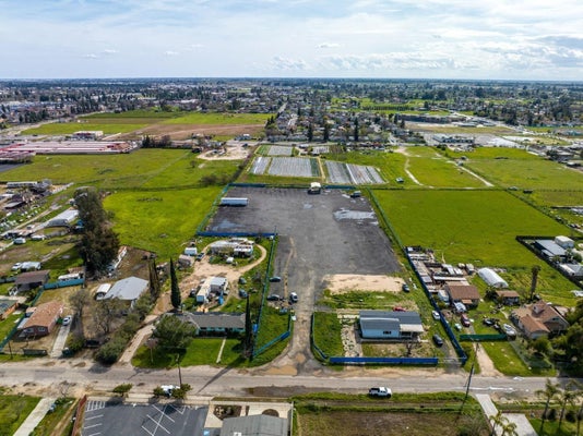 3253 W PRINCETON AVE, FRESNO, CA 93722 - Image 7480d818b7120ceb3fd0a4d54a9eabca/383552226