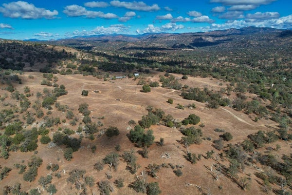 RIVER KNOLLS WAY, COARSEGOLD, CA 93614 - Image 76de7cd63cc4a779f50de2019fdf40e4/2319786991