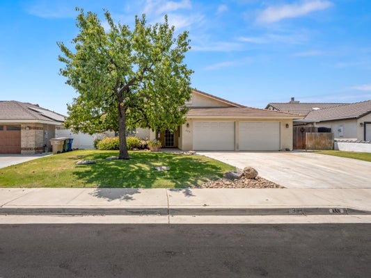 333 TERRACE HILL AVE, BAKERSFIELD, CA 93308 - Image 87f0b9c856fa193f497f2f58eb4579c1/1283894036