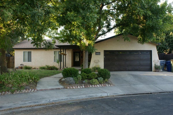 1373 FAIRMONT AVE, CLOVIS, CA 93612 - Image 96b8dc98a7e170ca5d8d3dd246977d8d/3534857135