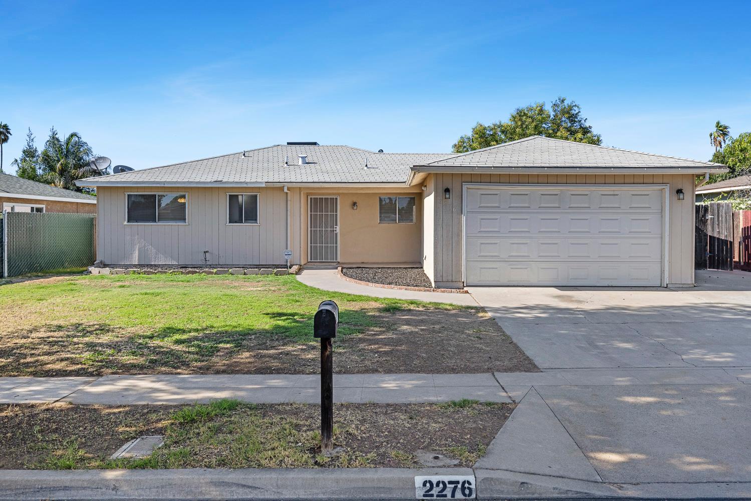 Photo 1 of 27 — 2276 W Gettysburg Avenue, Fresno, CA 93705