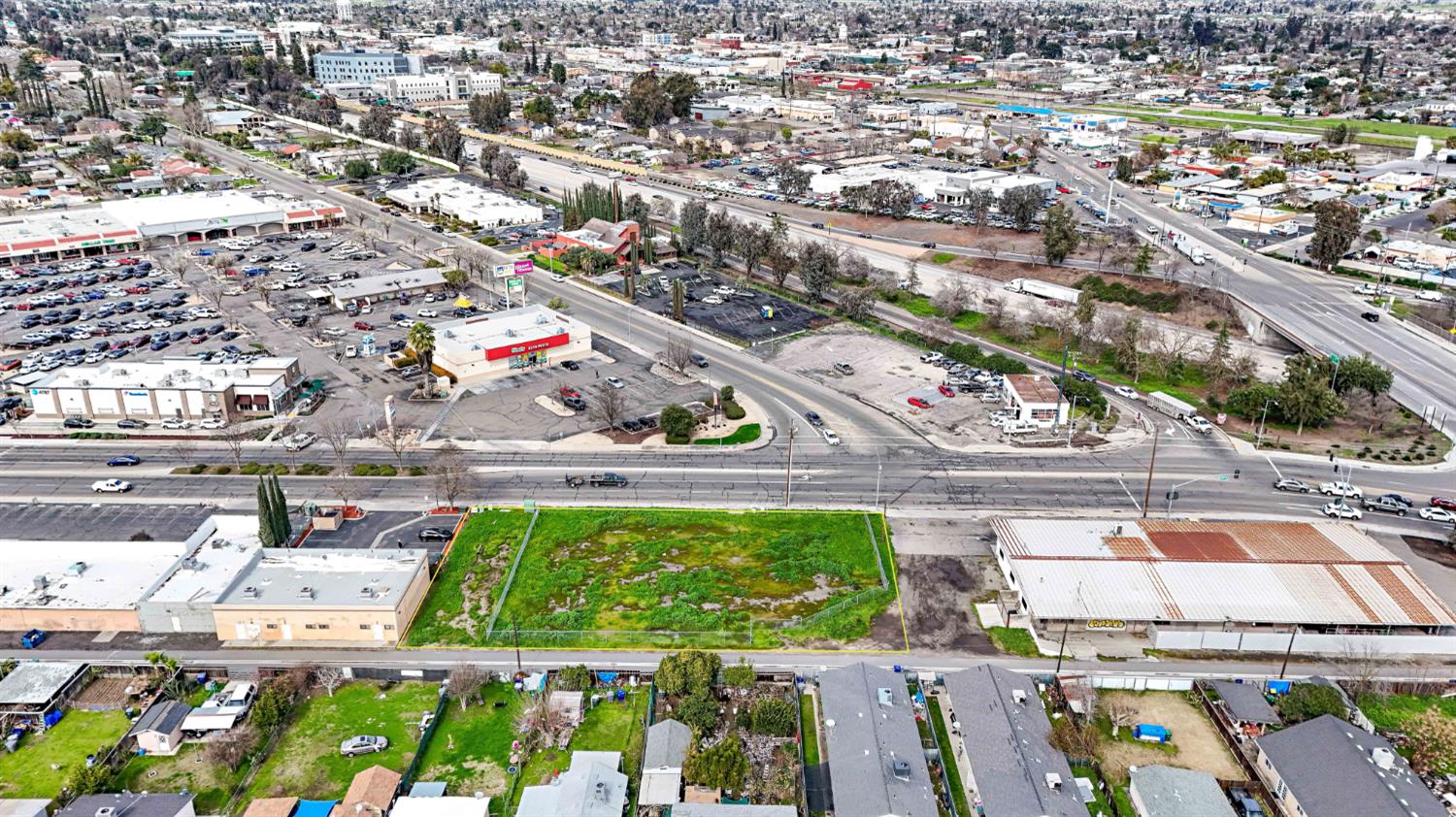 Photo 1 of 6 — 116 W Olive, Madera, CA 93637
