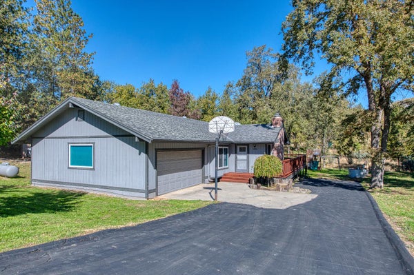 33988 SHAVER SPRINGS RD, AUBERRY, CA 93602 - Image a2dce1aa6c2189960a55ea6f7d3cb855/3408592706
