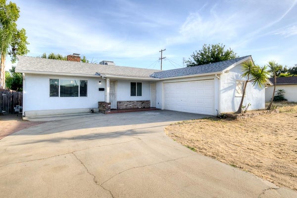 3744 E DAKOTA AVE, FRESNO, CA 93726 - Image a337f28eca89cccc10f053a970fa43fa/1013953166