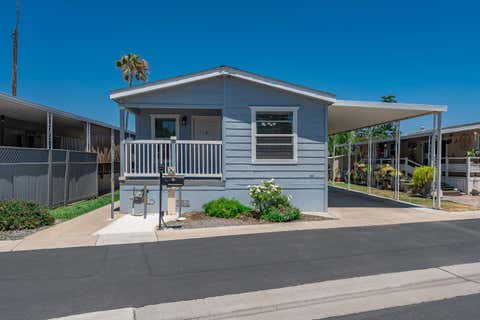 Featured picture for the property 649821