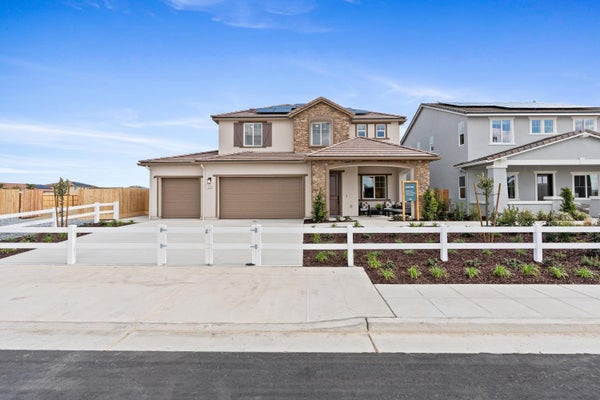 348 N VISTA ST, FOWLER, CA 93625 - Image afa0dc82cb43a38ce7e12e9bd5c8ce0b/722553794
