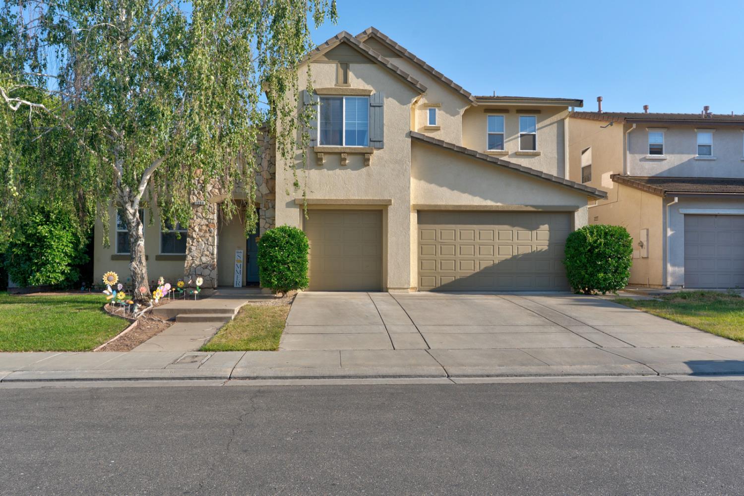 Photo 1 of 53 — 1254 Lurs Court, Merced, CA 95348