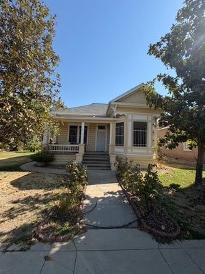 409 N D ST, MADERA, CA 93638 - Image b3eee596e41c5ee7ddbde18fec8f7ffd/3629876374
