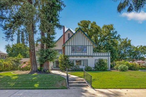 Featured picture for the property 654903